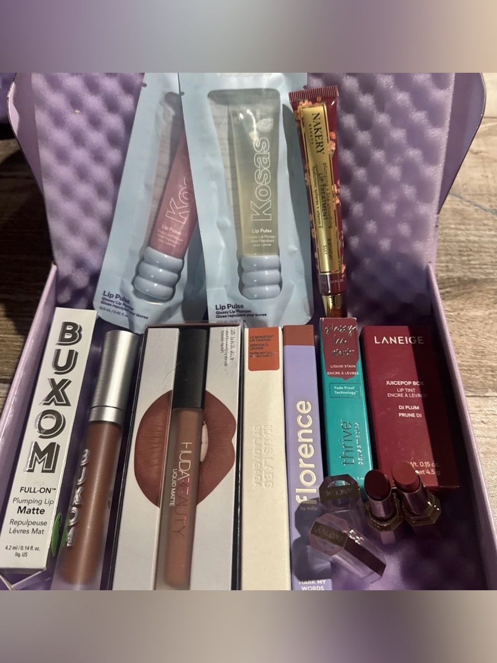 11 PCS Kosas Huda Beauty Buxom Lancôme Laneige Florence by Mills NAKERY A15 Lot